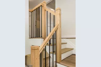 26 N Willow St #2, Montclair, NJ 07042 - Photo 20