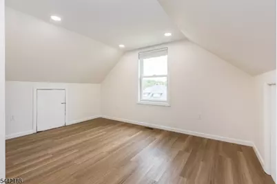 26 N Willow St #2, Montclair, NJ 07042 - Photo 22