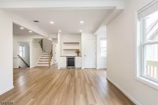 26 N Willow St, Montclair, NJ 07042 - Photo 2