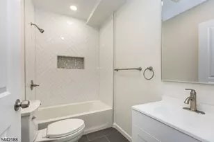 26 N Willow St, Montclair, NJ 07042 - Photo 18