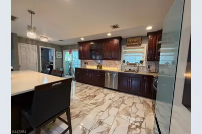 525 Quinton Ave, Kenilworth, NJ 07033 - Photo 18