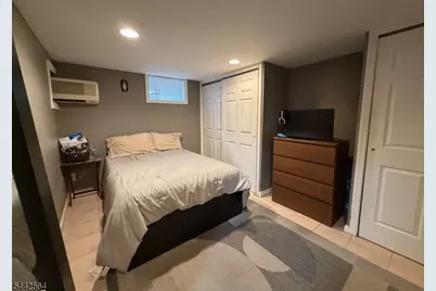 525 Quinton Ave, Kenilworth, NJ 07033 - Photo 32