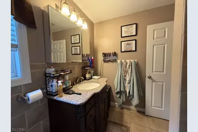 525 Quinton Ave, Kenilworth, NJ 07033 - Photo 30