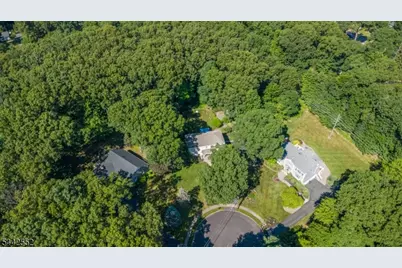 11 Laurel Ln, Hanover Township, NJ 07950 - Photo 50