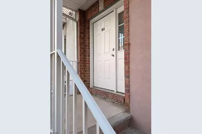D3 Lily Court, Roselle, NJ 07203 - Photo 4