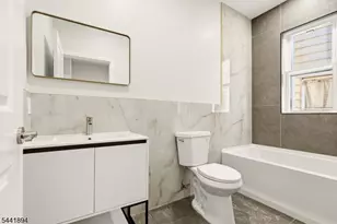 44 Fabyan Pl, Newark, NJ 07108 - Photo 20