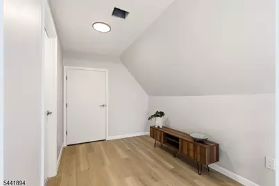 44 Fabyan Pl, Newark, NJ 07108 - Photo 36