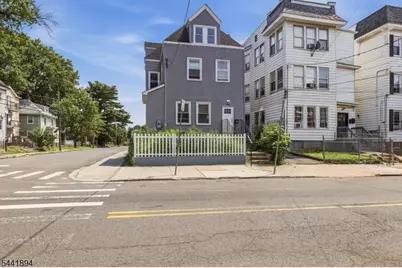 44 Fabyan Pl, Newark, NJ 07108 - Photo 2