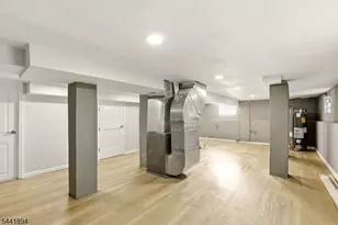 44 Fabyan Pl, Newark, NJ 07108 - Photo 26