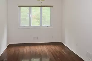 149 Patriots Rd, Parsippany, NJ 07950 - Photo 10