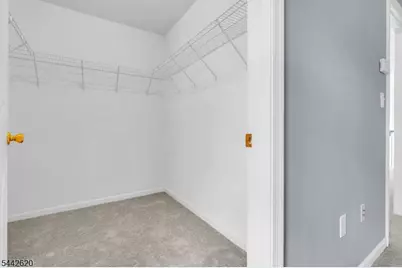 42 Leah Way, Parsippany, NJ 07054 - Photo 32