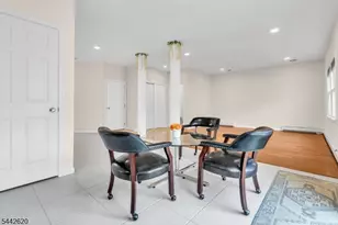 42 Leah Way, Parsippany, NJ 07054 - Photo 18