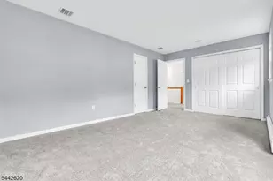 42 Leah Way, Parsippany, NJ 07054 - Photo 38