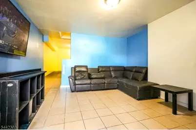 10 Oriental St, Newark, NJ 07104 - Photo 2
