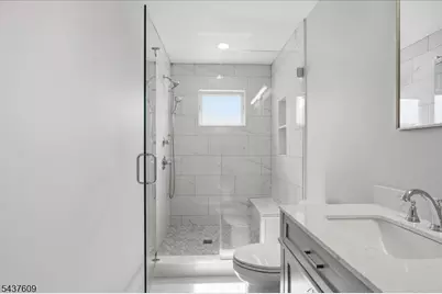336 E 1st St, Clifton, NJ 07011 - Photo 18