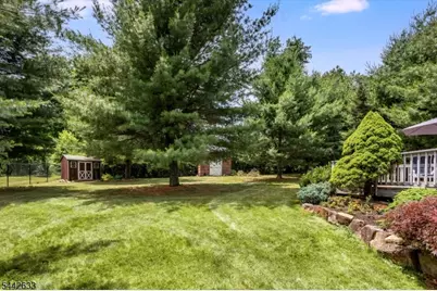 25 Kenmar Rd, Mount Olive, NJ 07828 - Photo 22