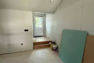 82 Palmer Dr, Livingston, NJ 07039 - Photo 8