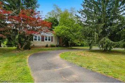 1868 Amwell Rd, Franklin Township, NJ 08873 - Photo 2