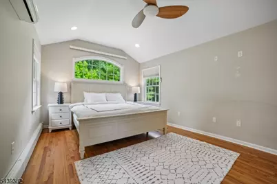 25 Tremont Ter, Livingston, NJ 07039 - Photo 24