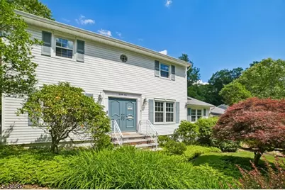 25 Tremont Ter, Livingston, NJ 07039 - Photo 1