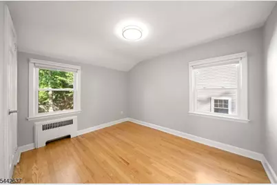 26 W Lawn Rd, Livingston, NJ 07039 - Photo 20