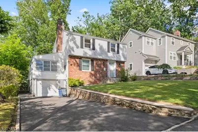 26 W Lawn Rd, Livingston, NJ 07039 - Photo 2