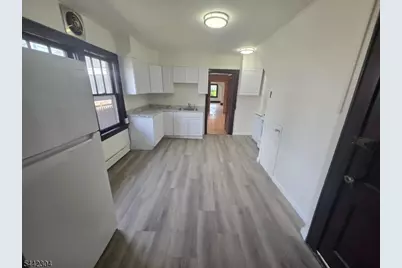 108 Bell Ave #A, Raritan, NJ 08869 - Photo 12