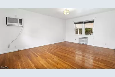 55 14th Ave, Elmwood Park, NJ 07407 - Photo 4