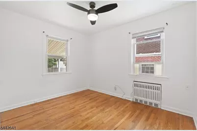 55 14th Ave, Elmwood Park, NJ 07407 - Photo 14