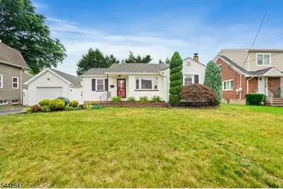 55 14th Ave, Elmwood Park, NJ 07407 - Photo 2