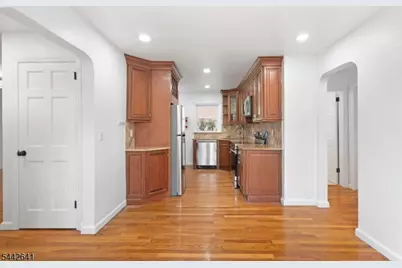 55 14th Ave, Elmwood Park, NJ 07407 - Photo 8