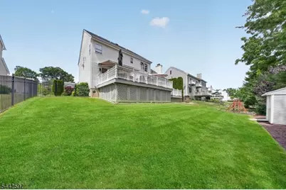 9 Summerfield Dr, Franklin Township, NJ 08540 - Photo 44