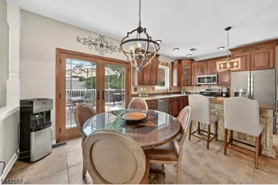9 Summerfield Dr, Franklin Township, NJ 08540 - Photo 26