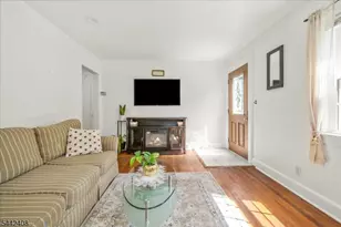 46 Lakeside Dr, Rockaway, NJ 07866 - Photo 8
