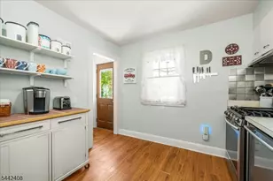 46 Lakeside Dr, Rockaway, NJ 07866 - Photo 10