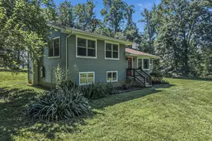 106 Oak Summit Rd, Kingwood Township, NJ 08825 - Photo 38