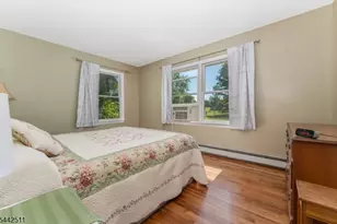 106 Oak Summit Rd, Kingwood Township, NJ 08825 - Photo 16