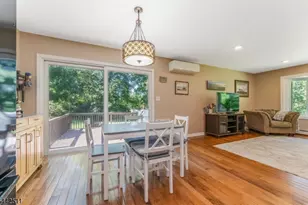 106 Oak Summit Rd, Kingwood Township, NJ 08825 - Photo 6