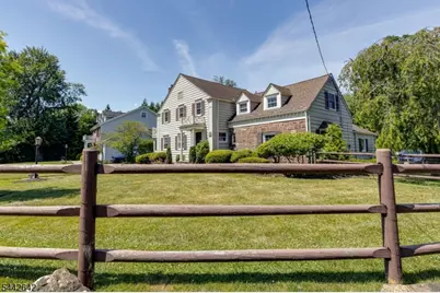 537 Wychwood Rd, Westfield, NJ 07090 - Photo 2
