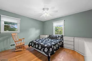 33 Walter Dr, Bloomingdale, NJ 07403 - Photo 22
