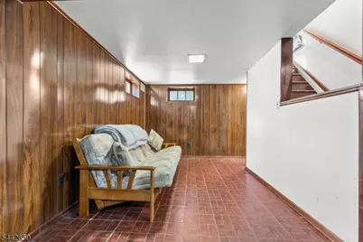 33 Walter Dr, Bloomingdale, NJ 07403 - Photo 30