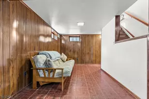 33 Walter Dr, Bloomingdale, NJ 07403 - Photo 30