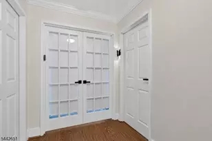 1020 Harmon Cove Tower, Secaucus, NJ 07094 - Photo 16