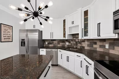 1020 Harmon Cove Tower, Secaucus, NJ 07094 - Photo 10