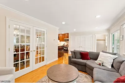 28 Delbrook Rd, Parsippany, NJ 07950 - Photo 16