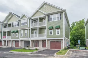 6 Chaz Way, Fairfield, NJ 07004 - Photo 22