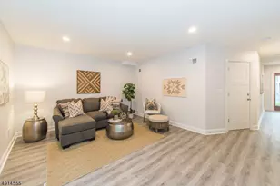 6 Chaz Way, Fairfield, NJ 07004 - Photo 20