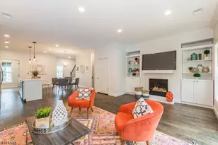6 Chaz Way, Fairfield, NJ 07004 - Photo 6