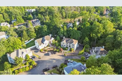 22 Trails End Ct, Westfield Town, NJ 07090 - Photo 46