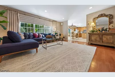 22 Trails End Ct, Westfield Town, NJ 07090 - Photo 12